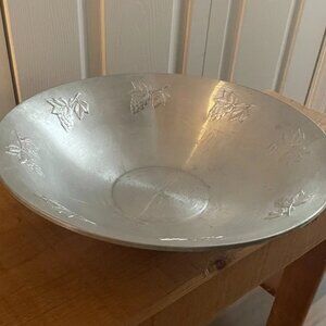 Vintage West Bend Aluminum Serving Bowl Embossed Fruit & Leaves 14"